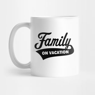 Family On Vacation (Family Holiday / Black) Mug